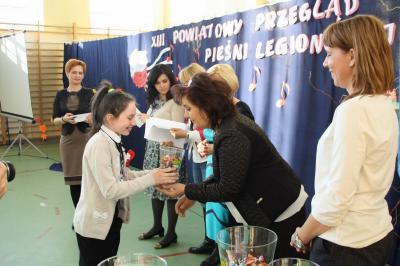 powiatowyprzegldpiesnilegionow_1.jpg